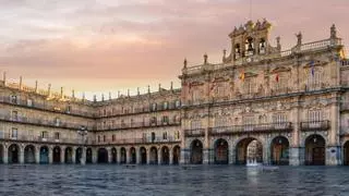 La plaza española que Unamuno llamó "irregular, pero asombrosamente armónica"