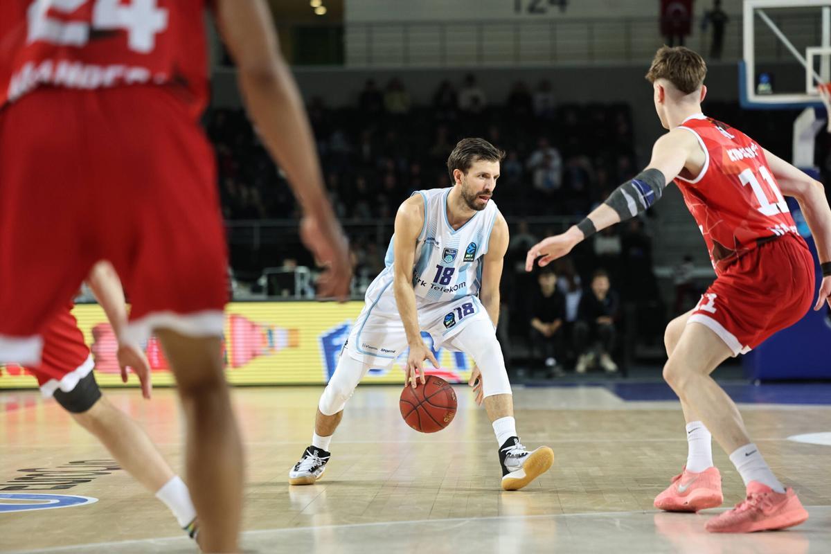 Totes les fotos del Türk Telekom-Baxi Manresa de vuitens de final de l'Eurocup