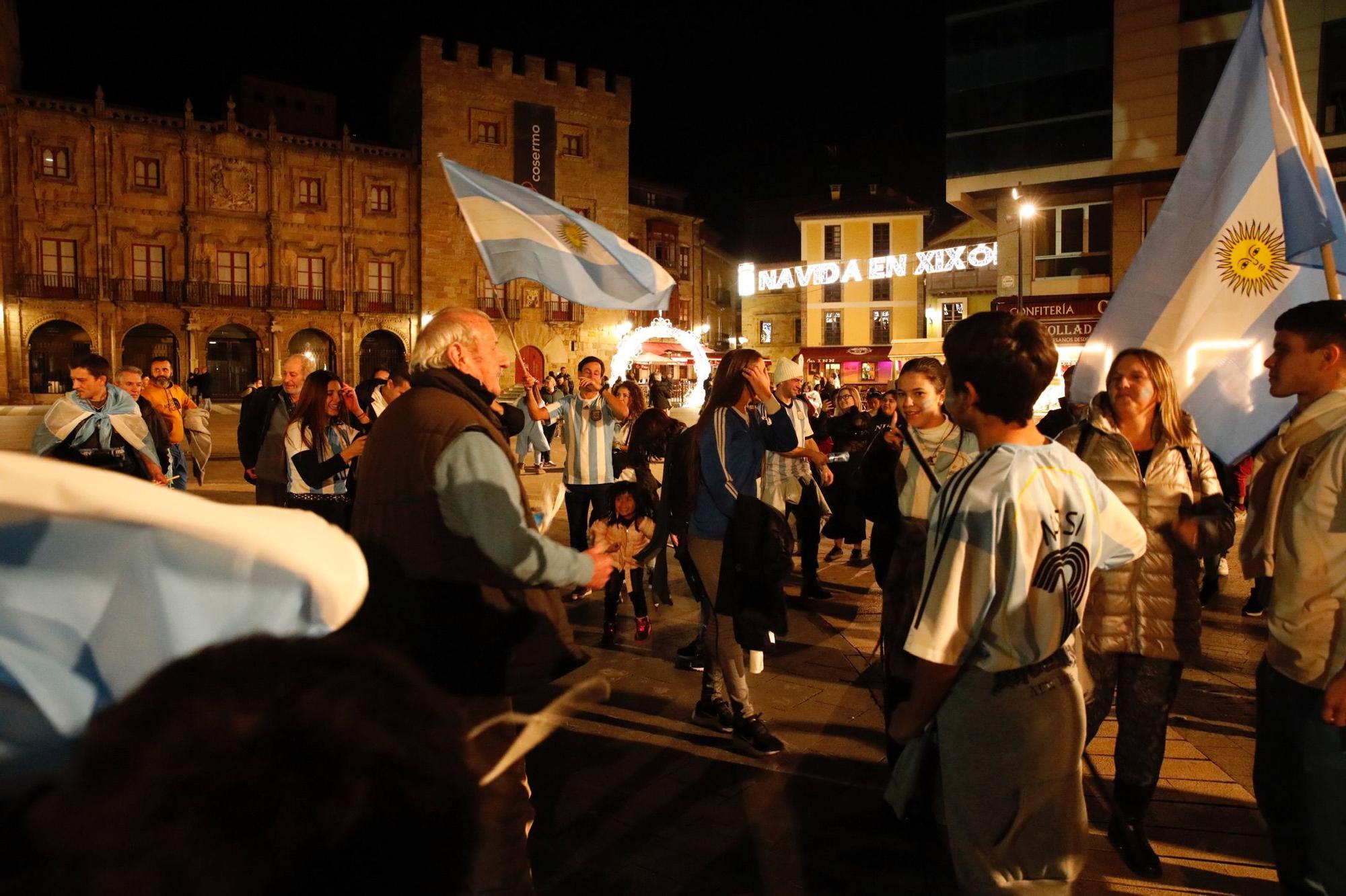 En imágenes: Gijón celebra el Mundial de Argentina como propio