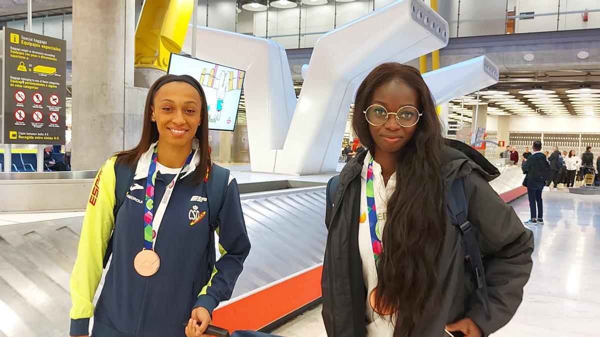 Fátima Diame y Ana Peleteiro, lucieron medallas