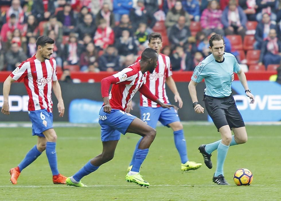 El partido entre el Sporting y el Atlético de Madrid, en imágenes