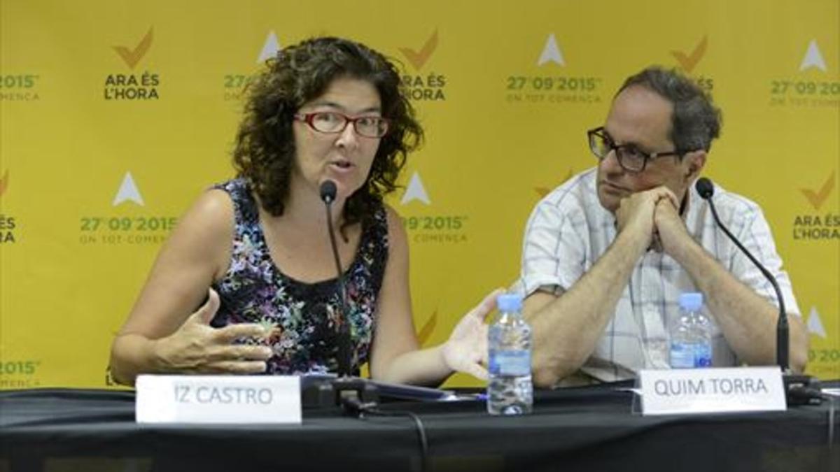 Liz Castro y Quim Torra, en la sede de la ANC.
