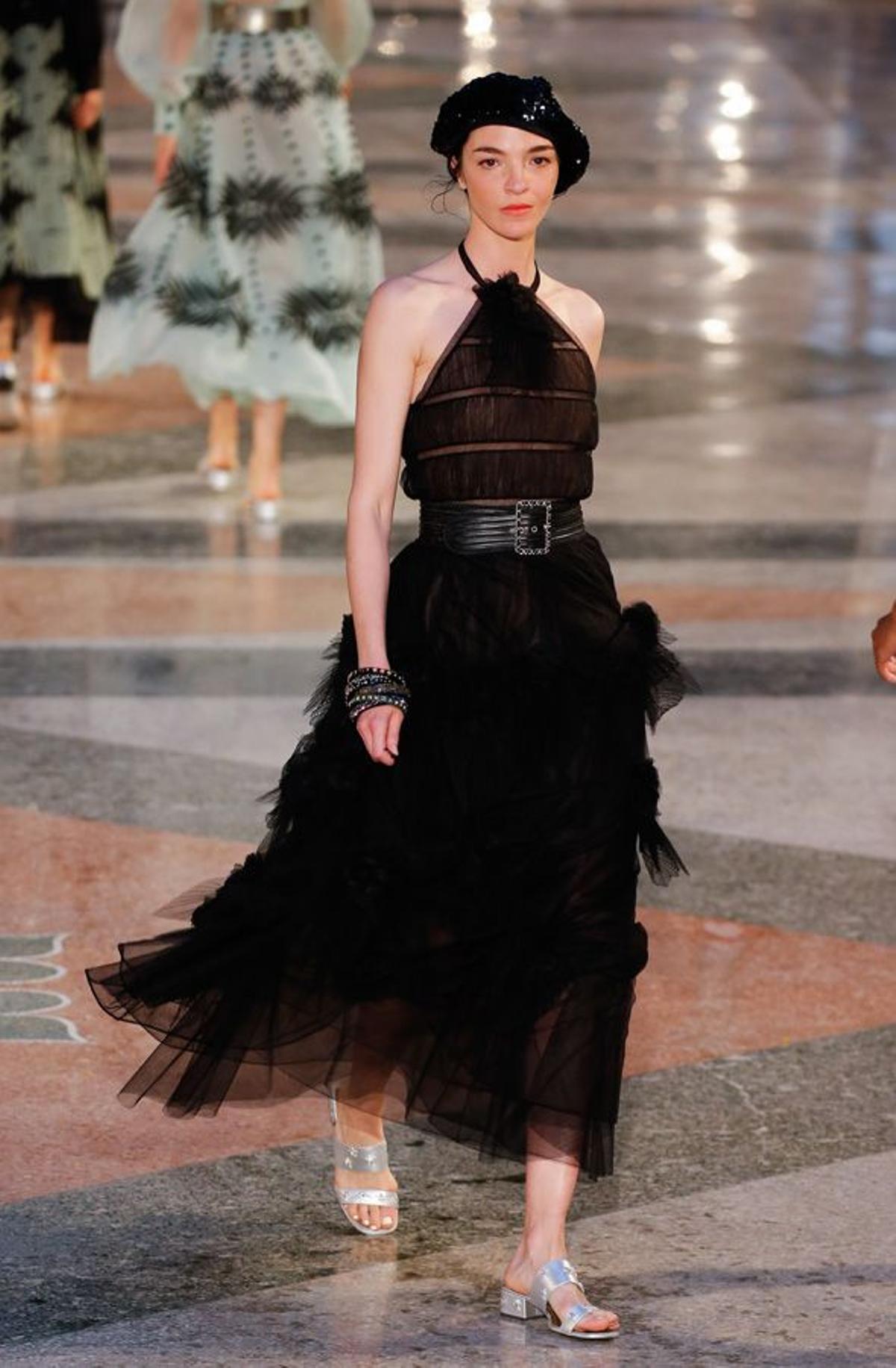 Cuello halter: desfile de Chanel