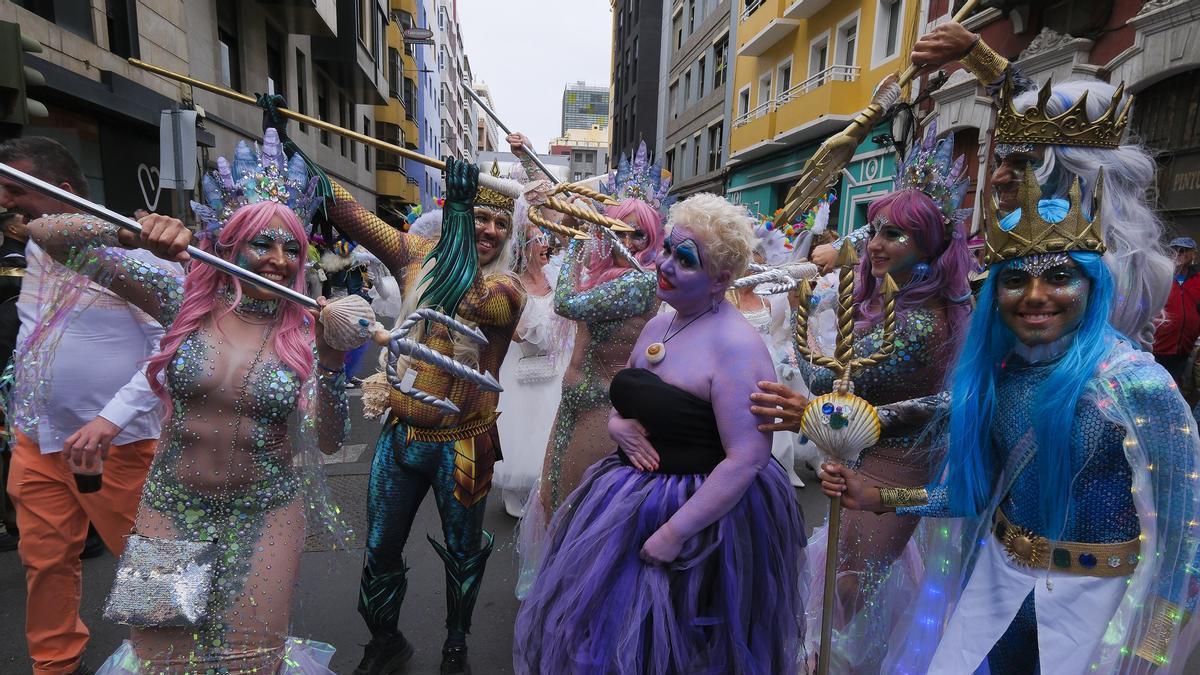 Novias, crupiers, sirenitas y personajes de fantasía se han convertido en algunos de los disfraces más populares de esta edición