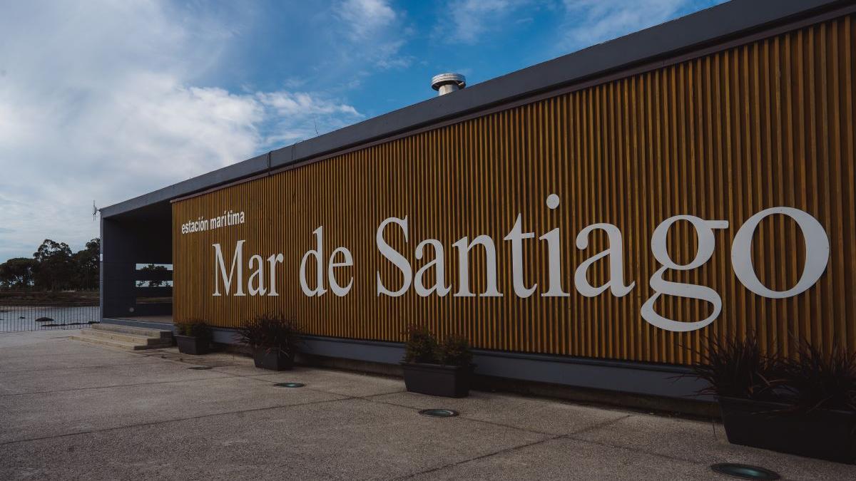 Estacion Marítima de Mar de Santiago.