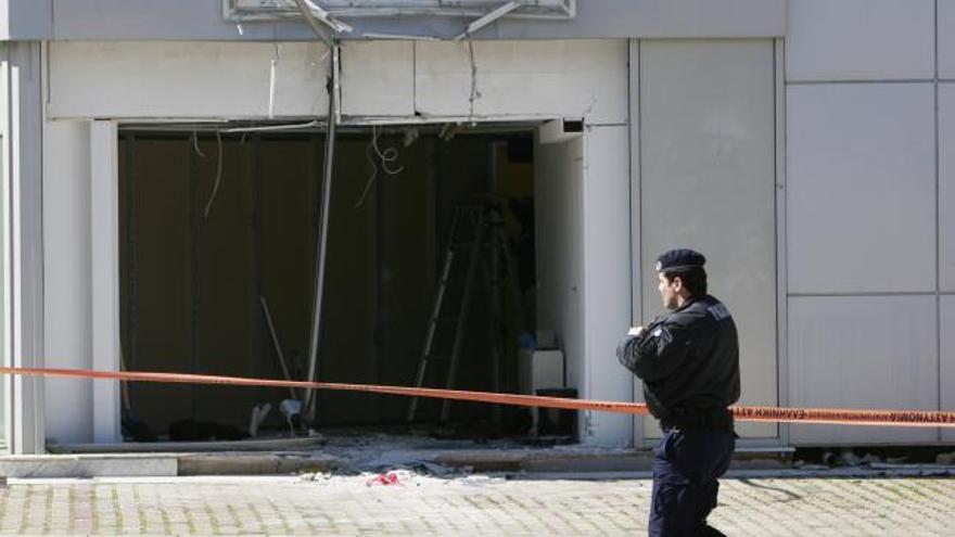 Una bomba destroza una sucursal de Citibank en Atenas sin causar heridos