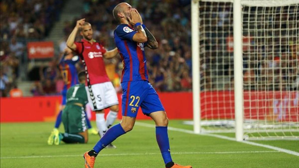 Aleix Vidal tiene el futuro complicado en el Barça