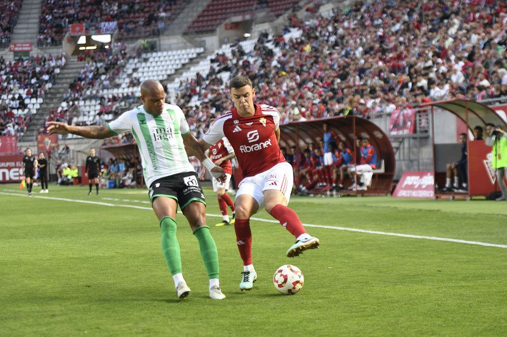Las mejores imágenes del partido entre el Real Murcia y el Antequera