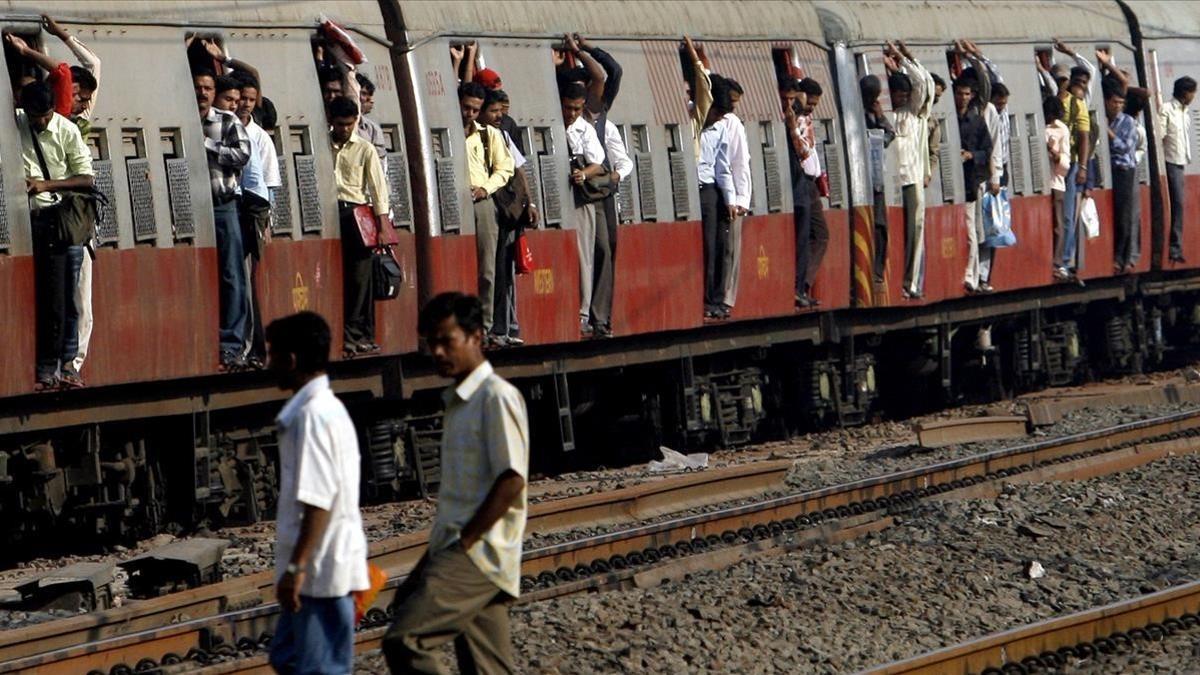 trenes en la india