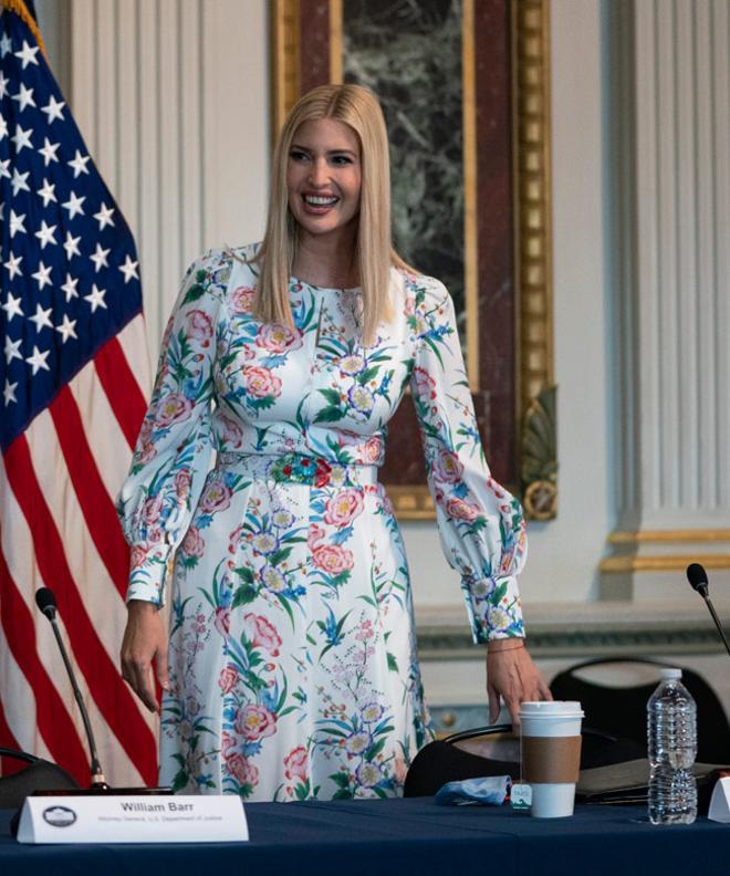 El vestido de flores de Ivanka Trump, firmado por el diseñador Andrew Gn