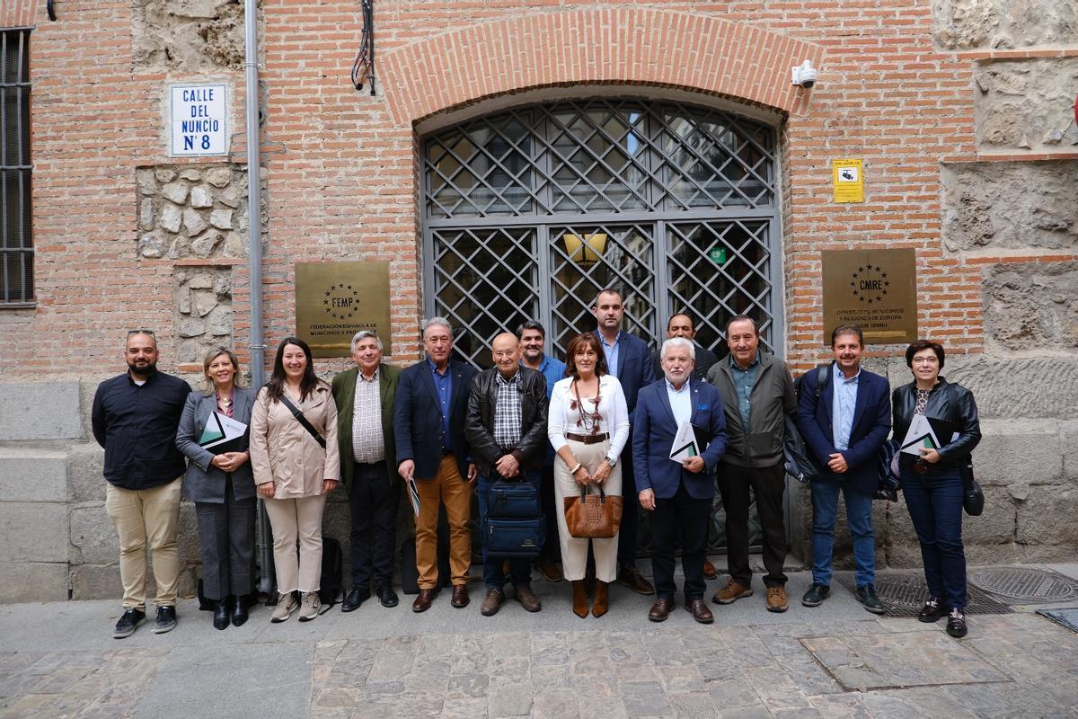 Reunión de la Comisión Ejecutiva de Femembalses con presencia de representantes zamoranos