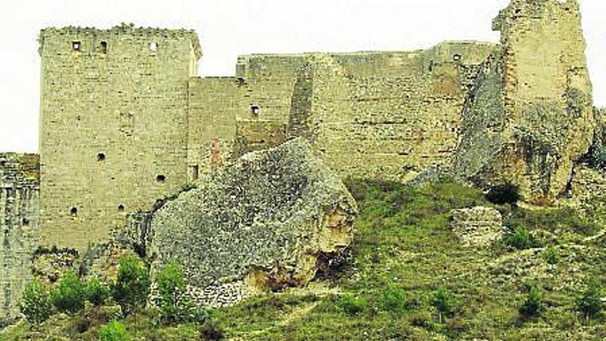 La idea del Ayuntamiento es que el Castillo de Mula sea visitable