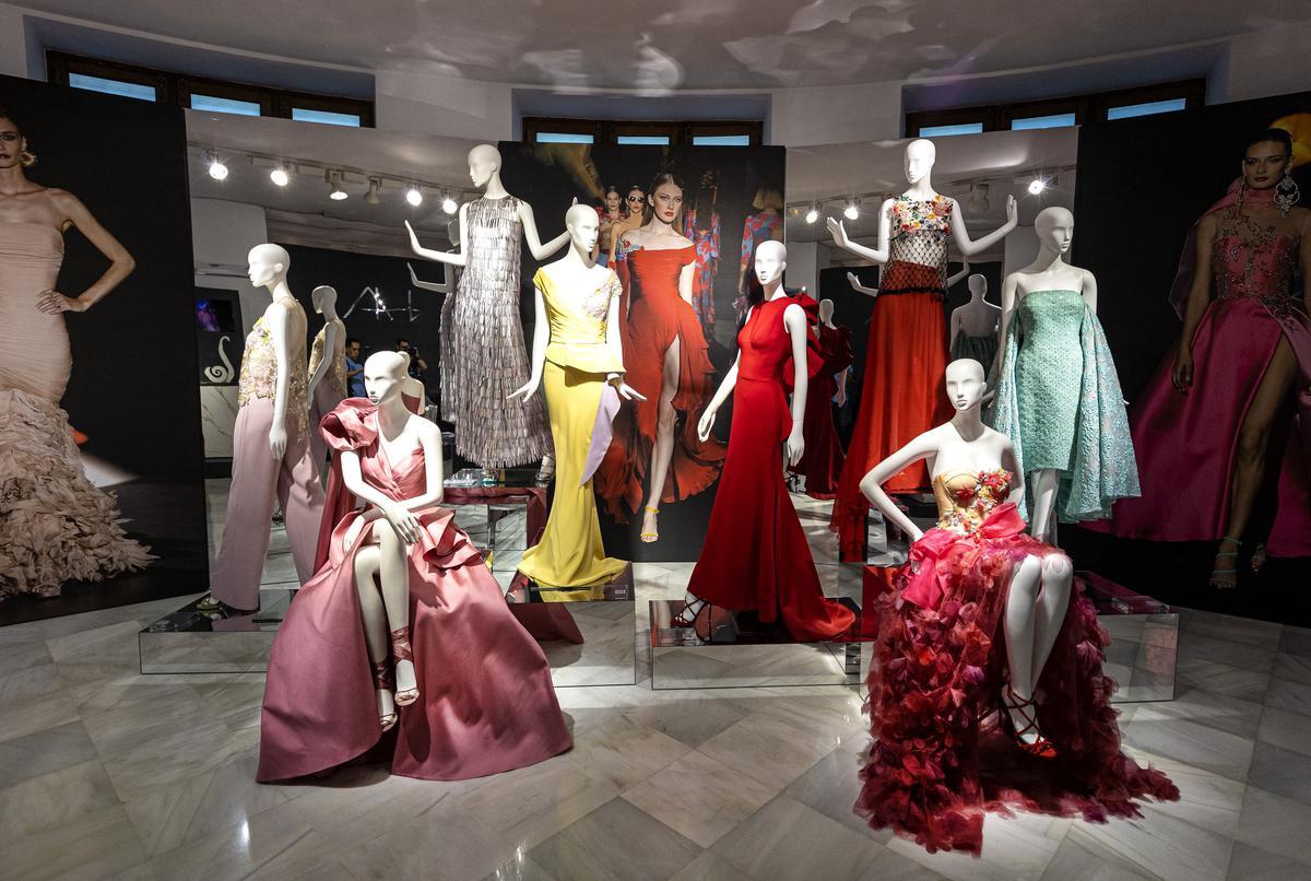 Exposición "El Secreto del Glamour" de Hannibal Laguna en Alicante