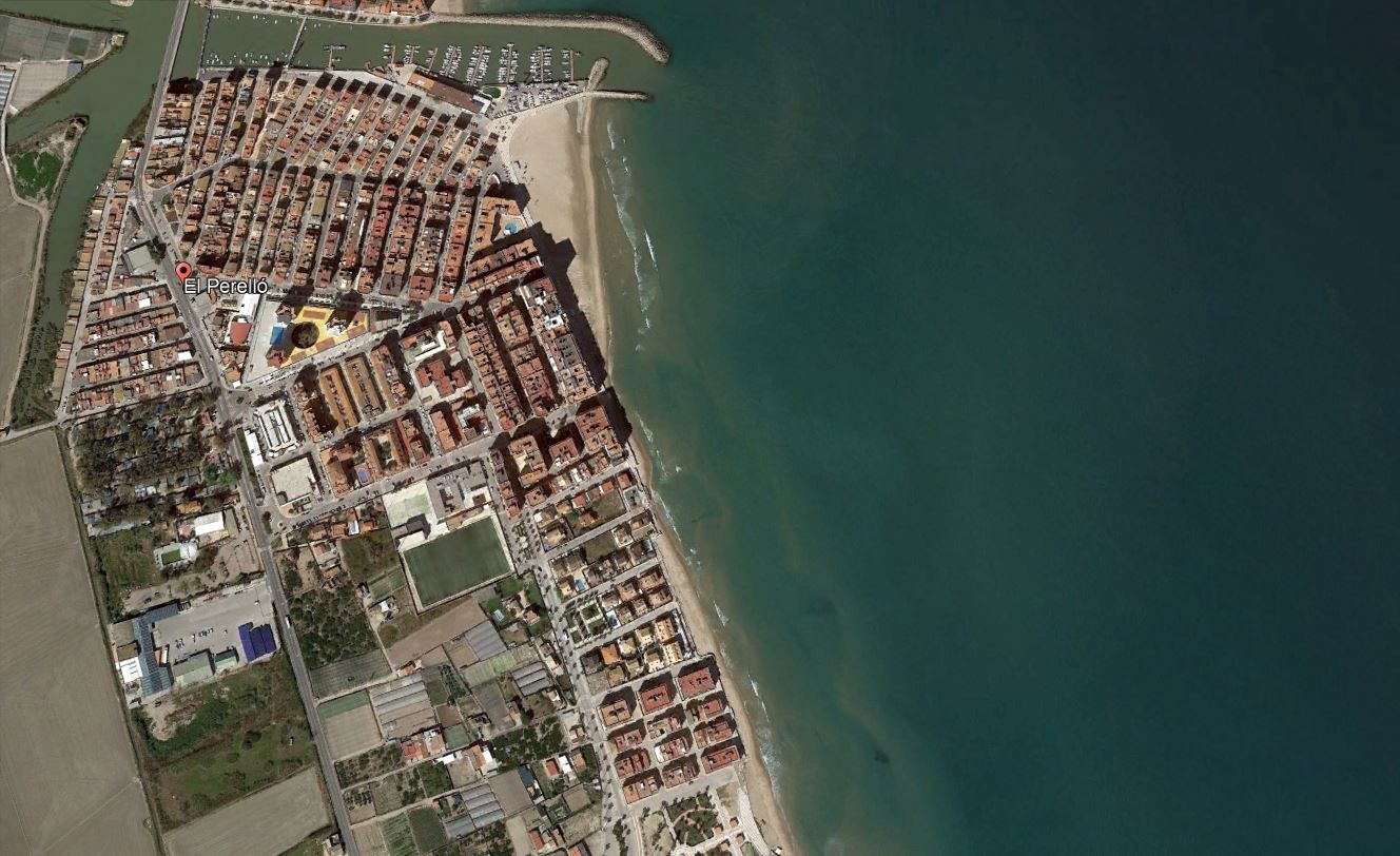 Playa del Perelló en marzo 2020.JPG