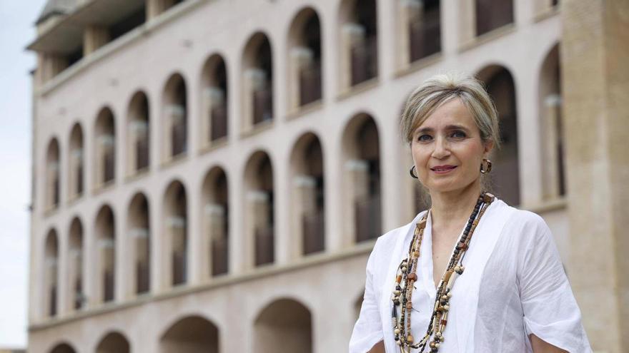 Isabel Pujol, degana de la Facultat de Lletres de la UdG: "Conèixer l’alumnat és clau per detectar els plagis fets amb IA"