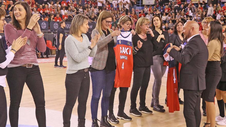 Ajornen un any la trobada de bàsquet femení de Manresa