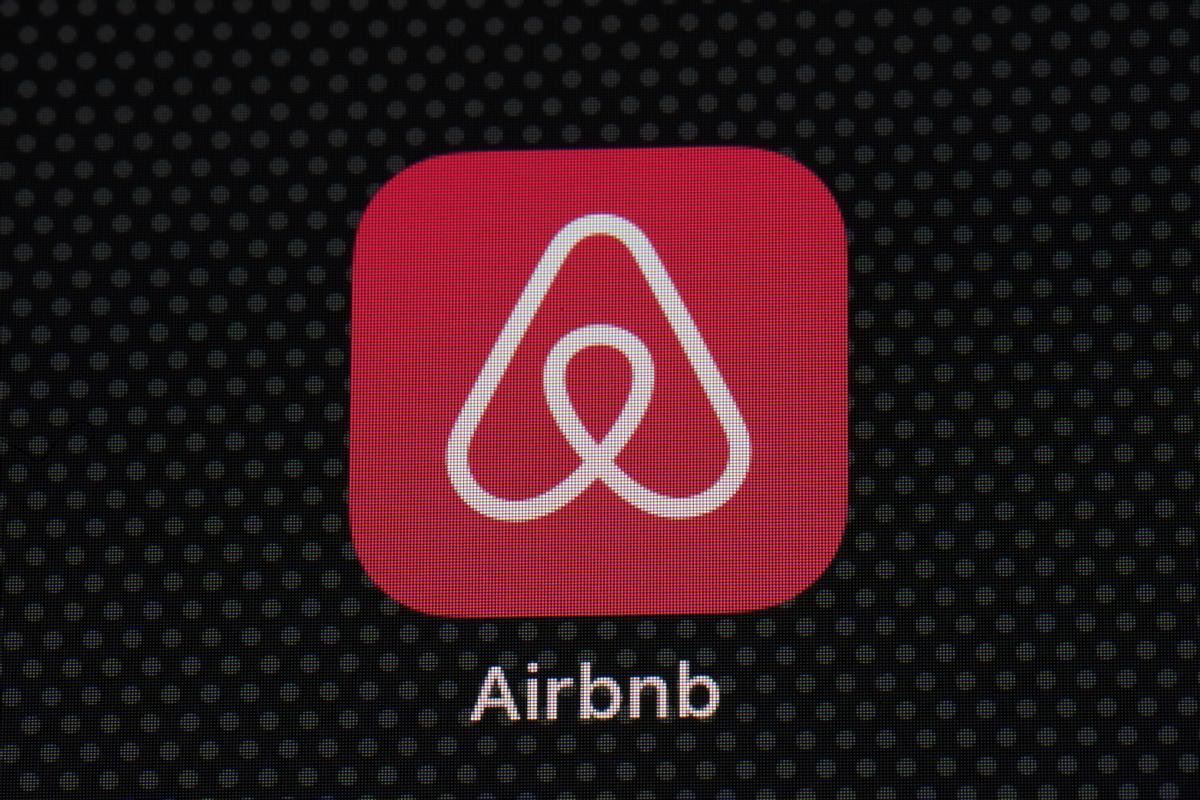 Logo von Airbnb