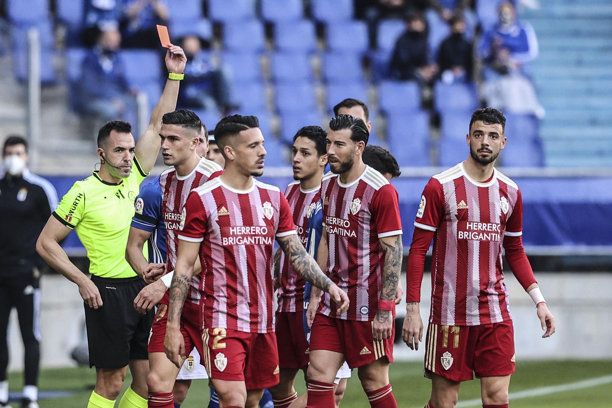 Las mejores imágenes de la victoria del Real Oviedo ante la Ponferradina (2-0)