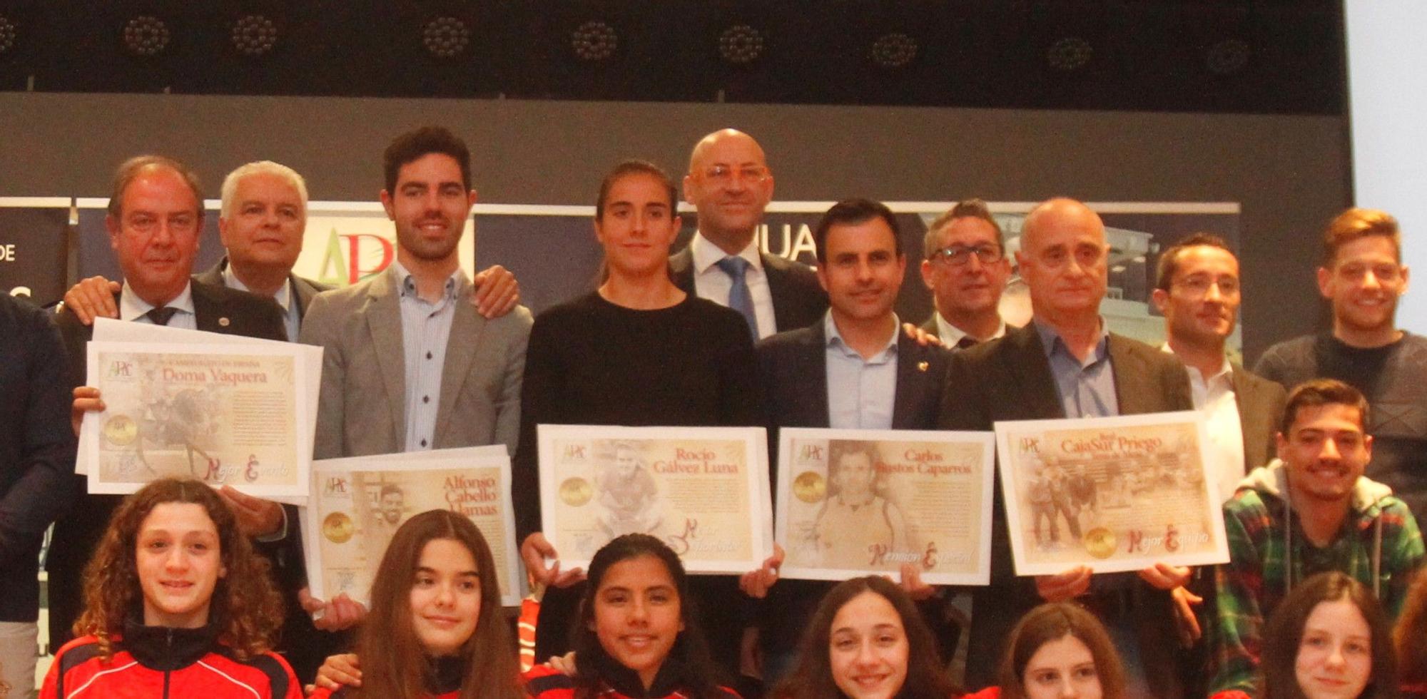 Con el resto de premiados de la gala del 2019 de la Asociación de Periodistas Deportivos de Córdoba