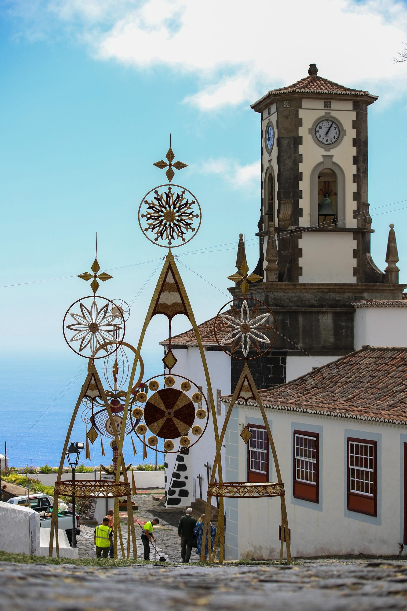 Villa de Mazo prepara las alfombras para la celebración del Corpus Christi