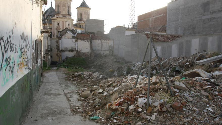 Imagen de archivo de solares en la calle Chinchilla.