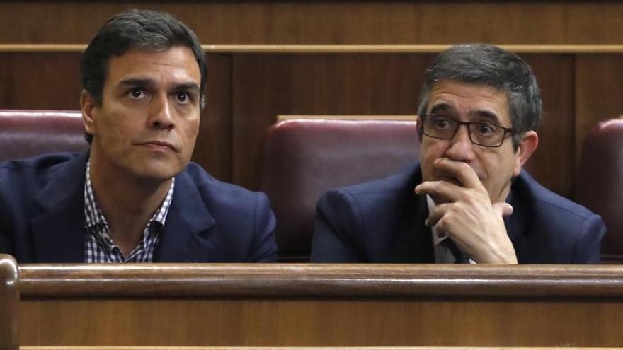 El CIS recrudece el debate sobre la abstención en el PSOE