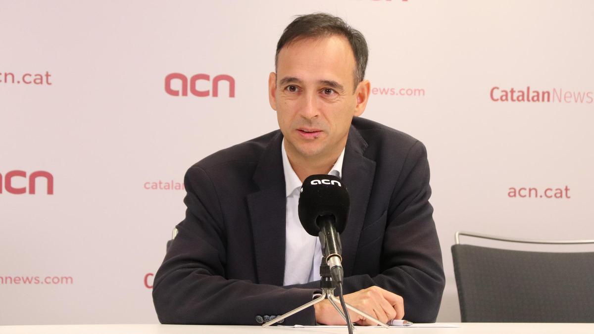 El president d'Apartur i membre de Federatur, Enrique Alcántara, en una entrevista amb l'ACN