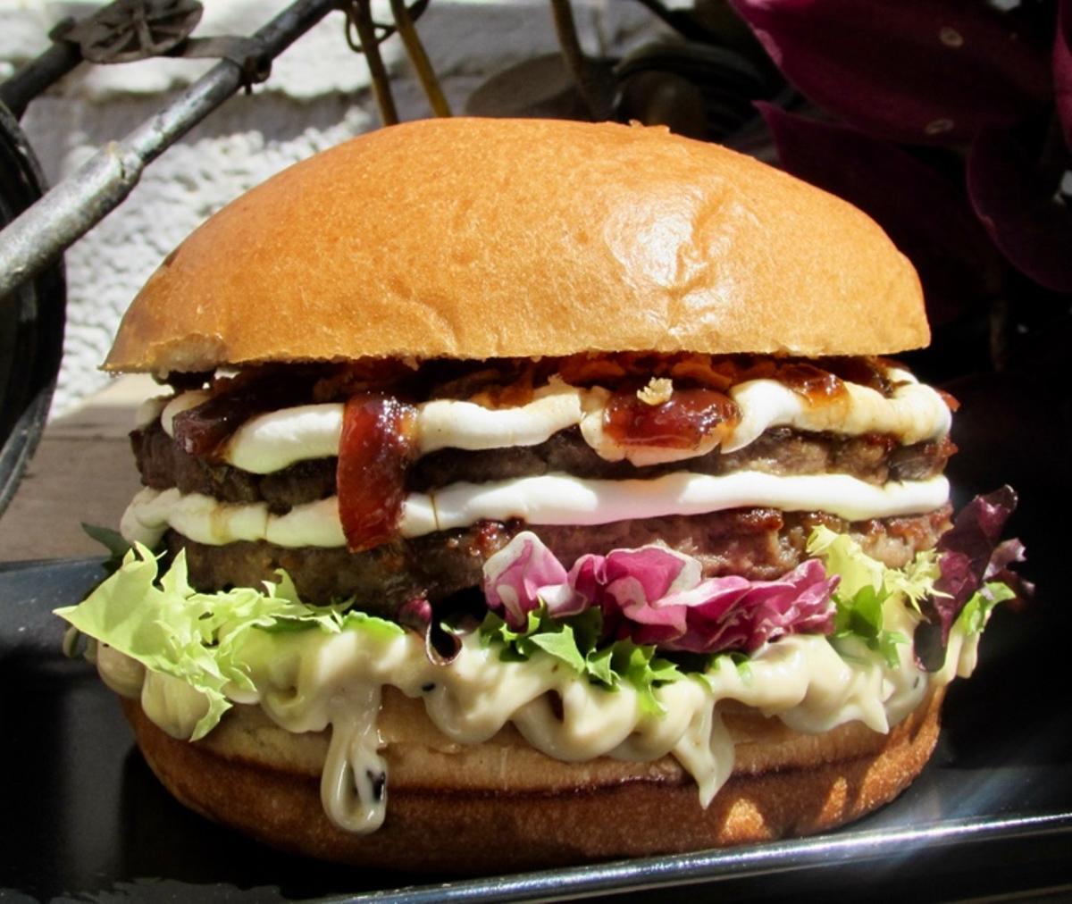 Hamburguesa Philadelphia Premium.