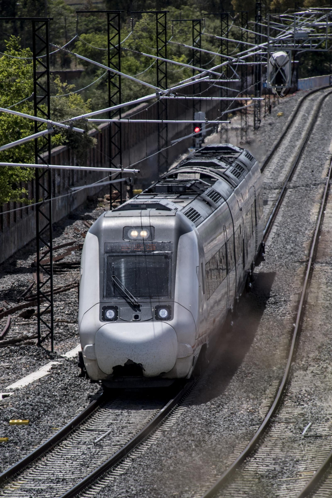 Galería | Trenes de media distancia llegan a Cáceres en imágenes de archivo