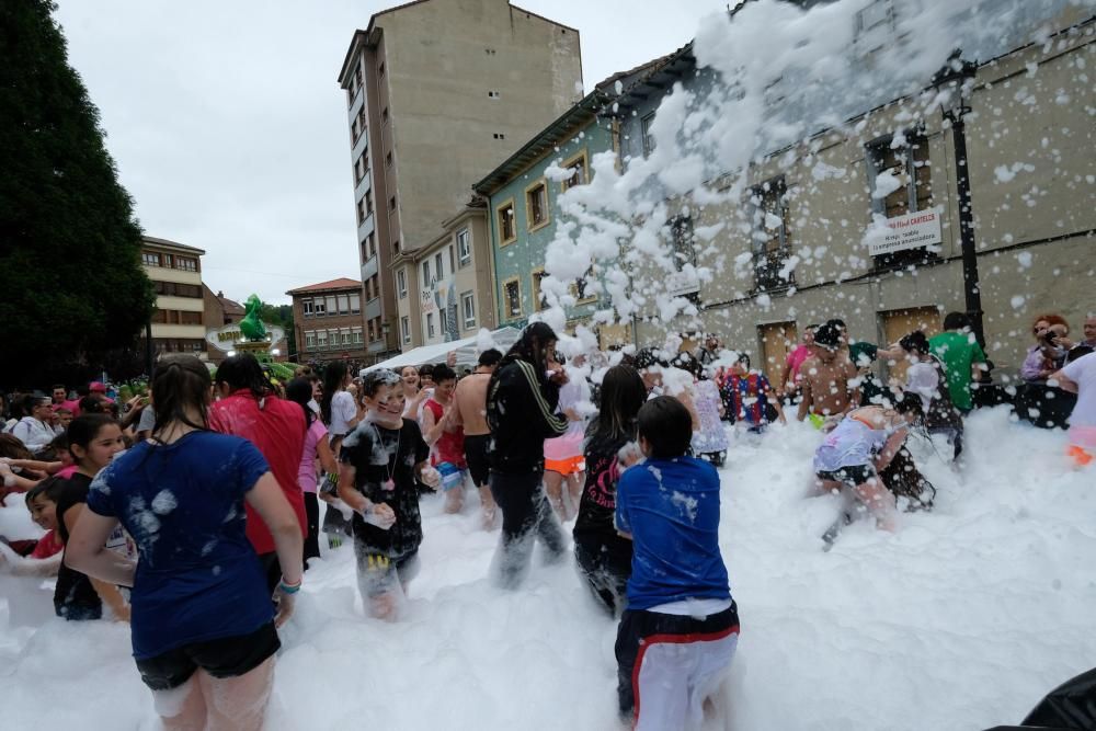 Jira en las fiestas de Ciaño