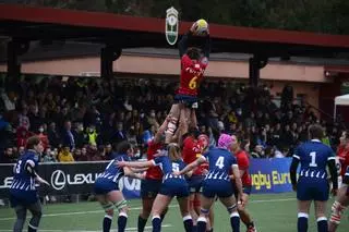 La mallorquina Zahía Pérez gana con España el Europeo femenino de rugby