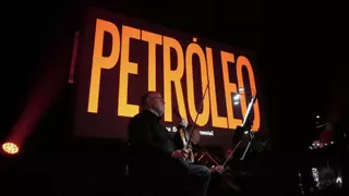 Crítica de Javier Losilla sobre 'Pasolini, petróleo': La libertad bien vale un par de huevos
