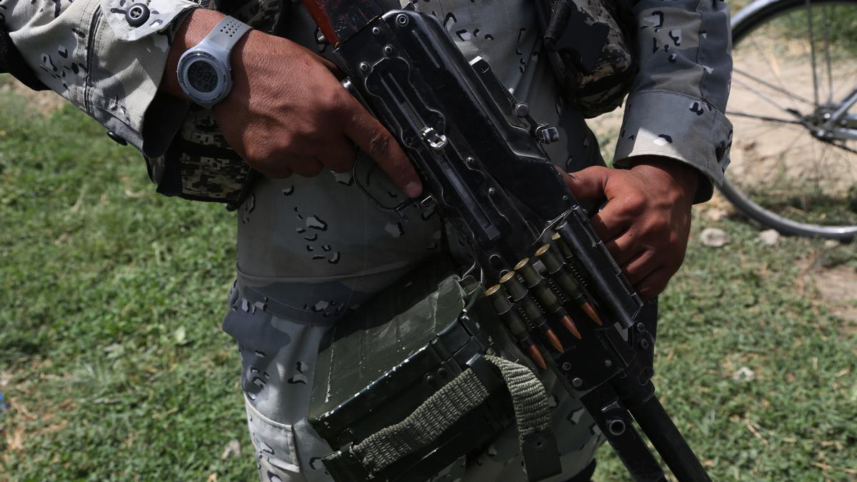 Milicià talibà armat a Kabul