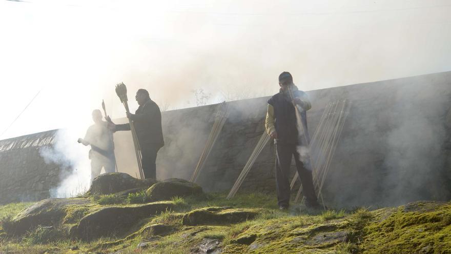 El lanzamiento de bombas de palenque de madrugada irrita a los vecinos