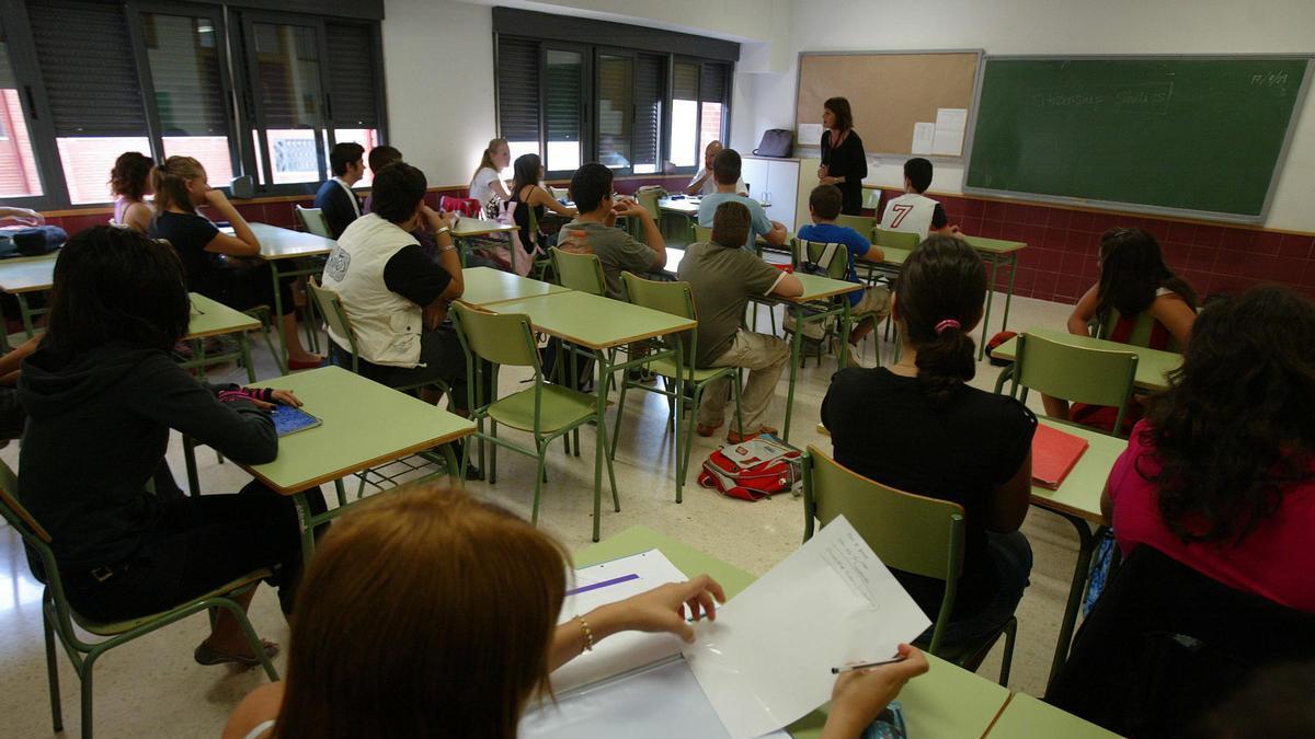 Jesús Conill, catedrático de Filosofía Moral de la UV: "Las religiones han sido siempre revolucionarias"