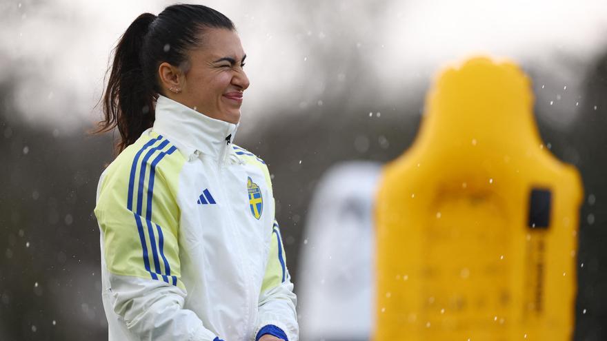 Zecira Musovic, portera de la selección de Suecia