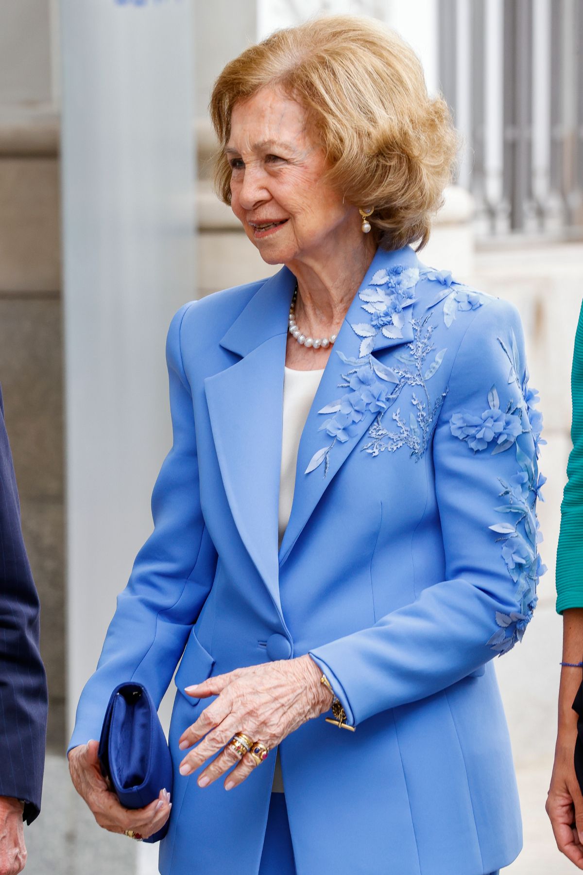 El 'look' reciclado de la reina Sofía