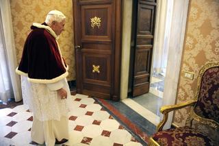 El Vaticano sopesa adelantar el inicio del cónclave para elegir al sucesor de Benedicto XVI