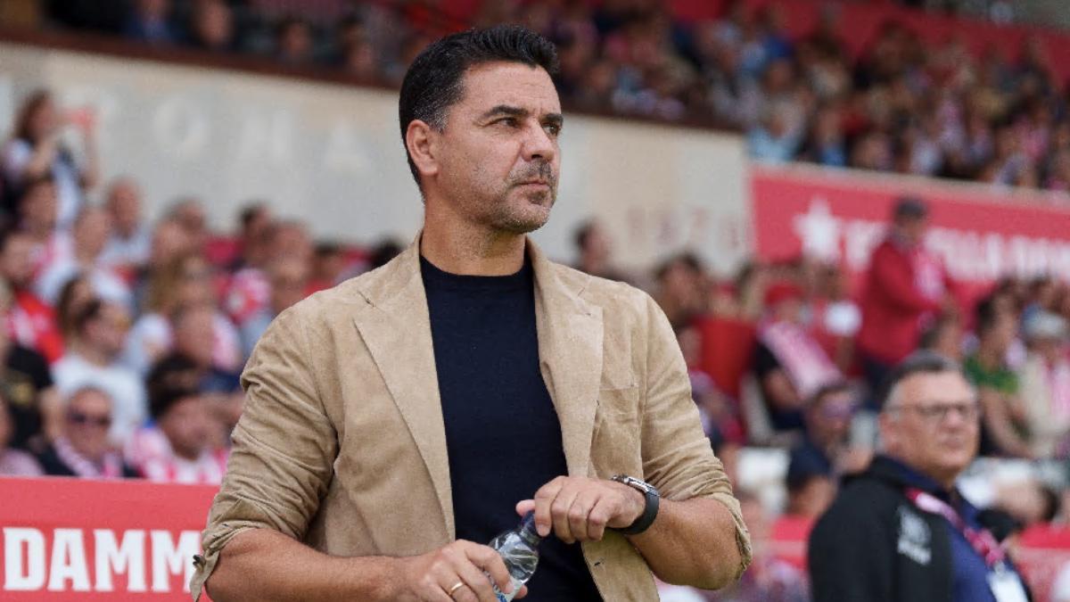 Míchel vivirá su primer stage en Mánchester