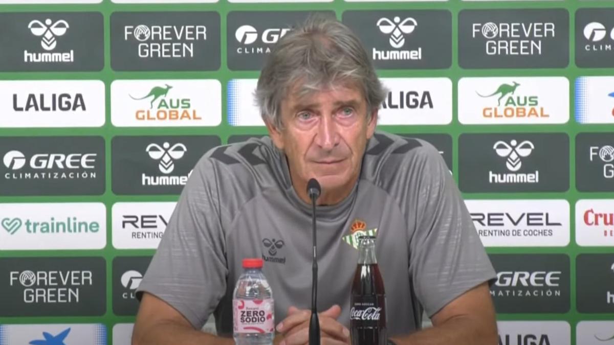 Manuel Pellegrini en la rueda de prensa previa al Real Madrid - Real Betis