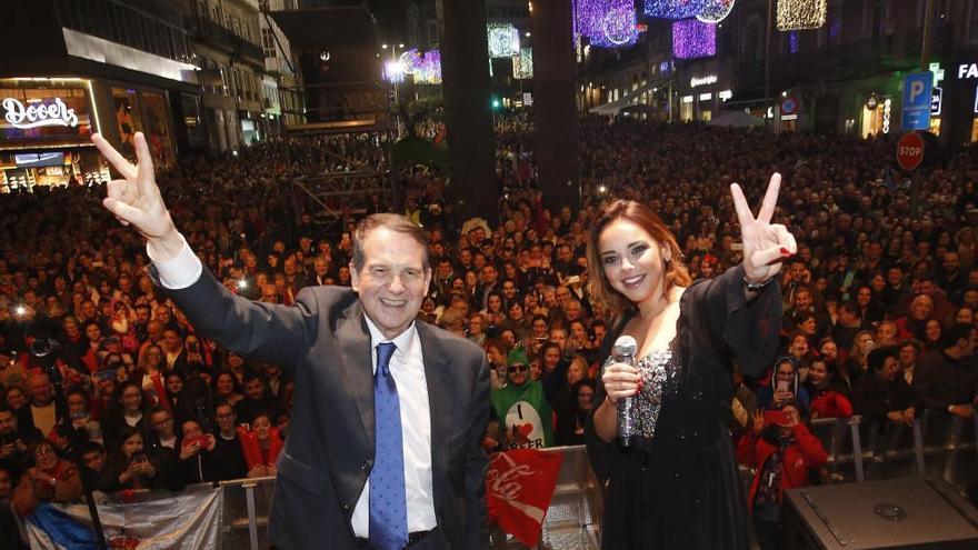 Chenoa y Caballero, en los pasados Carnavales. // R. Grobas