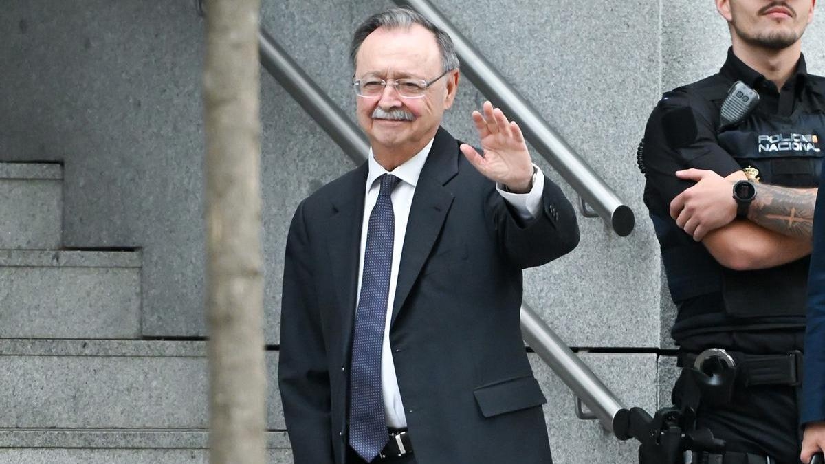 CRISIS CEUTA | El director de Gabinete de Sánchez habló 10 minutos con Vivas en tres llamadas a finales de julio