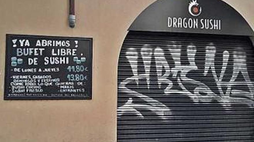 Ascienden a 91 los intoxicados en el restaurante Dragon Sushi de Palma