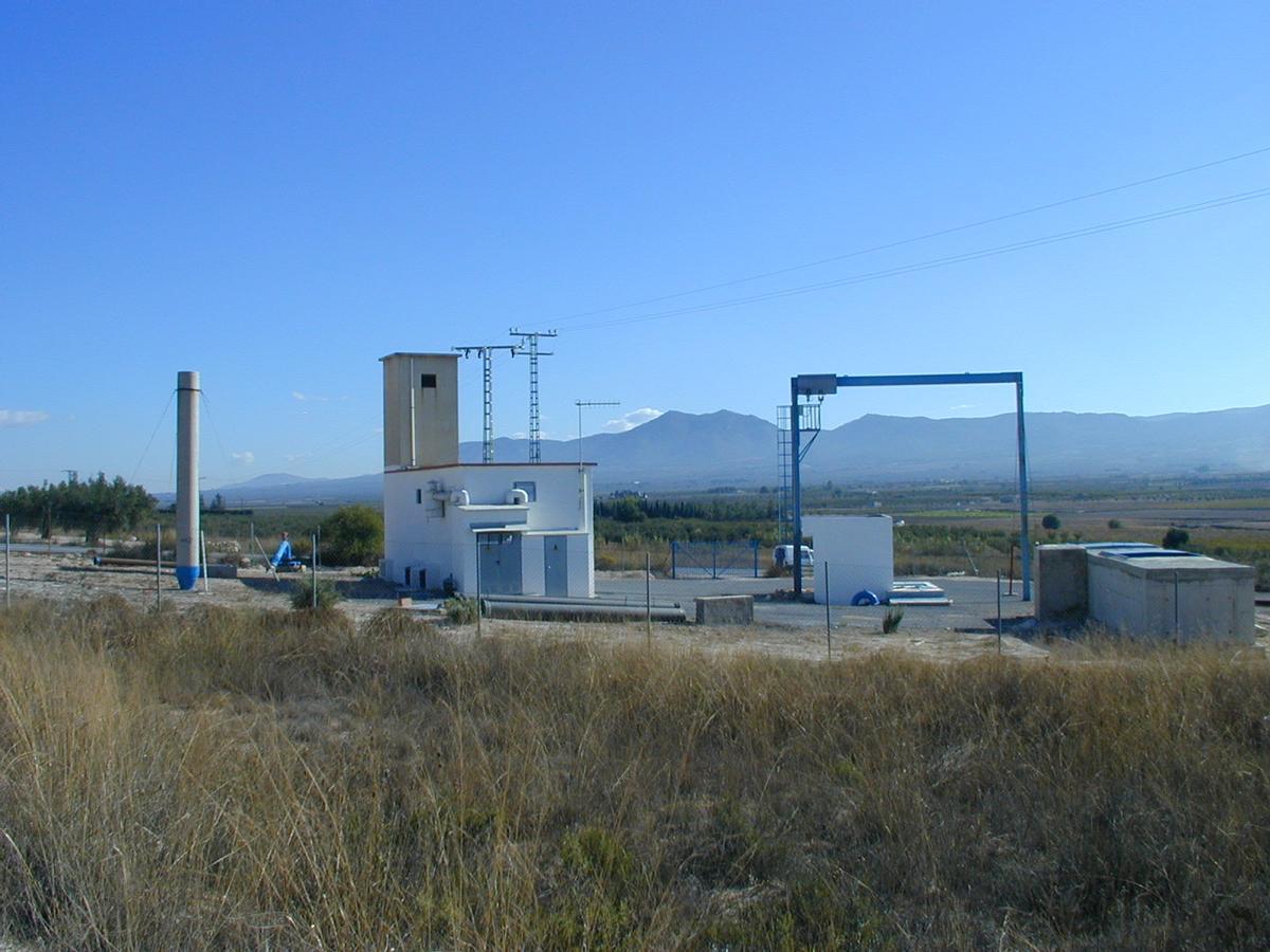 Esta modernización de los sistemas de captación de agua mediante la implementación de mejoras en telecontrol y comunicaciones representa un avance significativo.