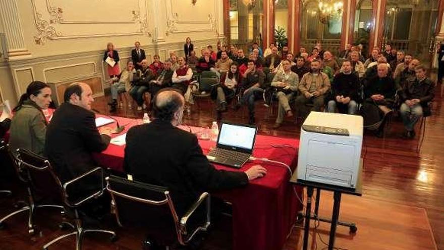 Un momento del sorteo de la Copa Diputación. // Yael Domínguez