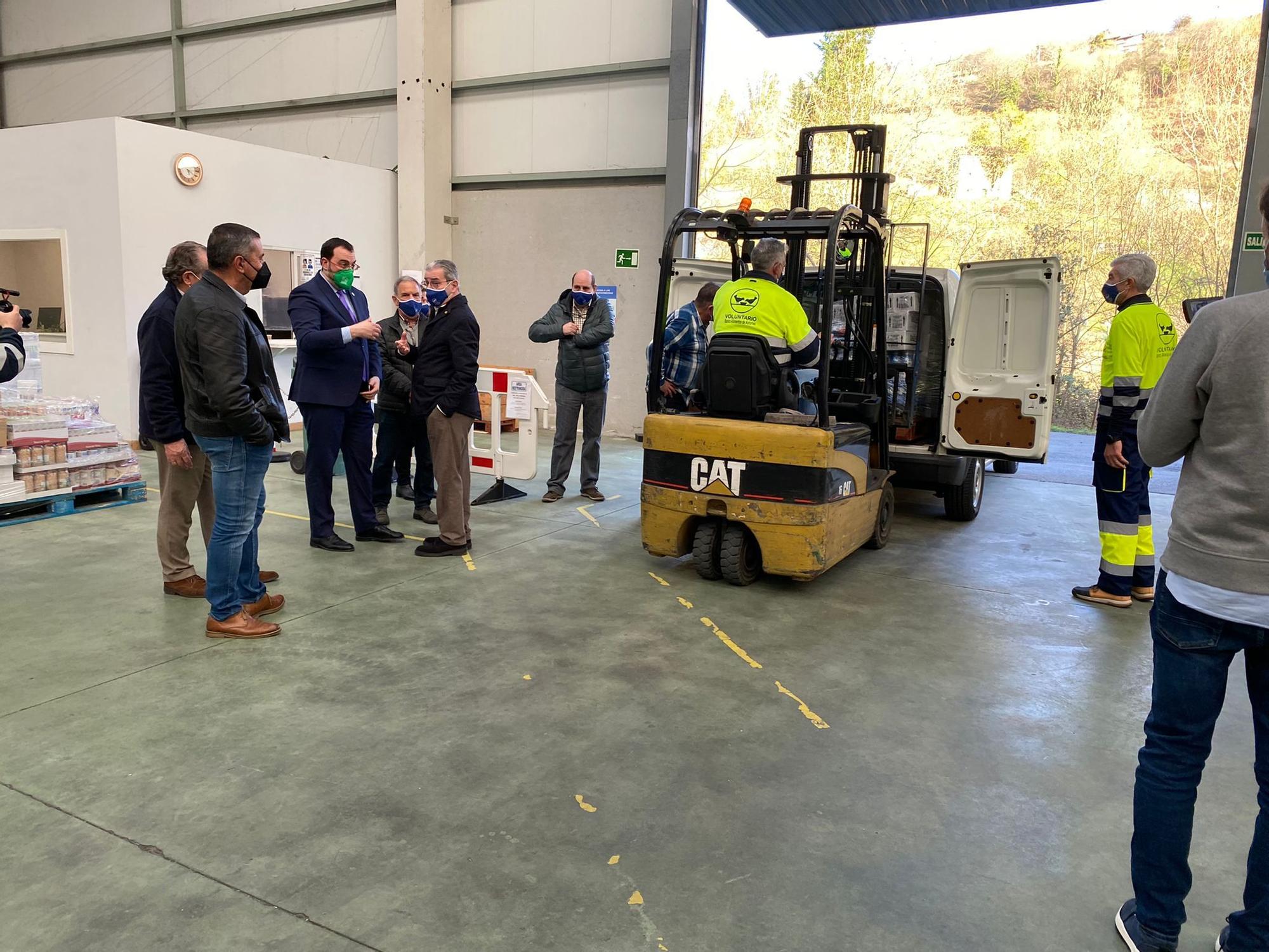 Visita del presidente del Principado al Banco de Alimentos de Asturias