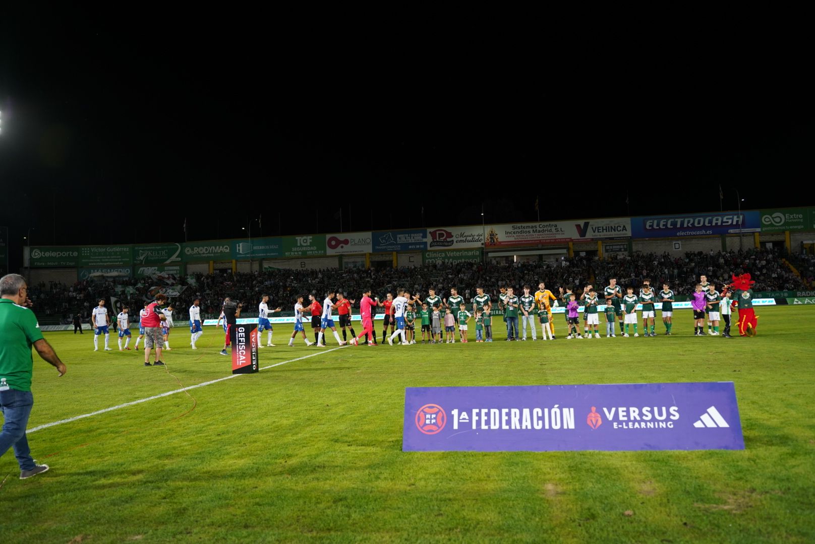 Las imágenes del Cacereño-Tenerife