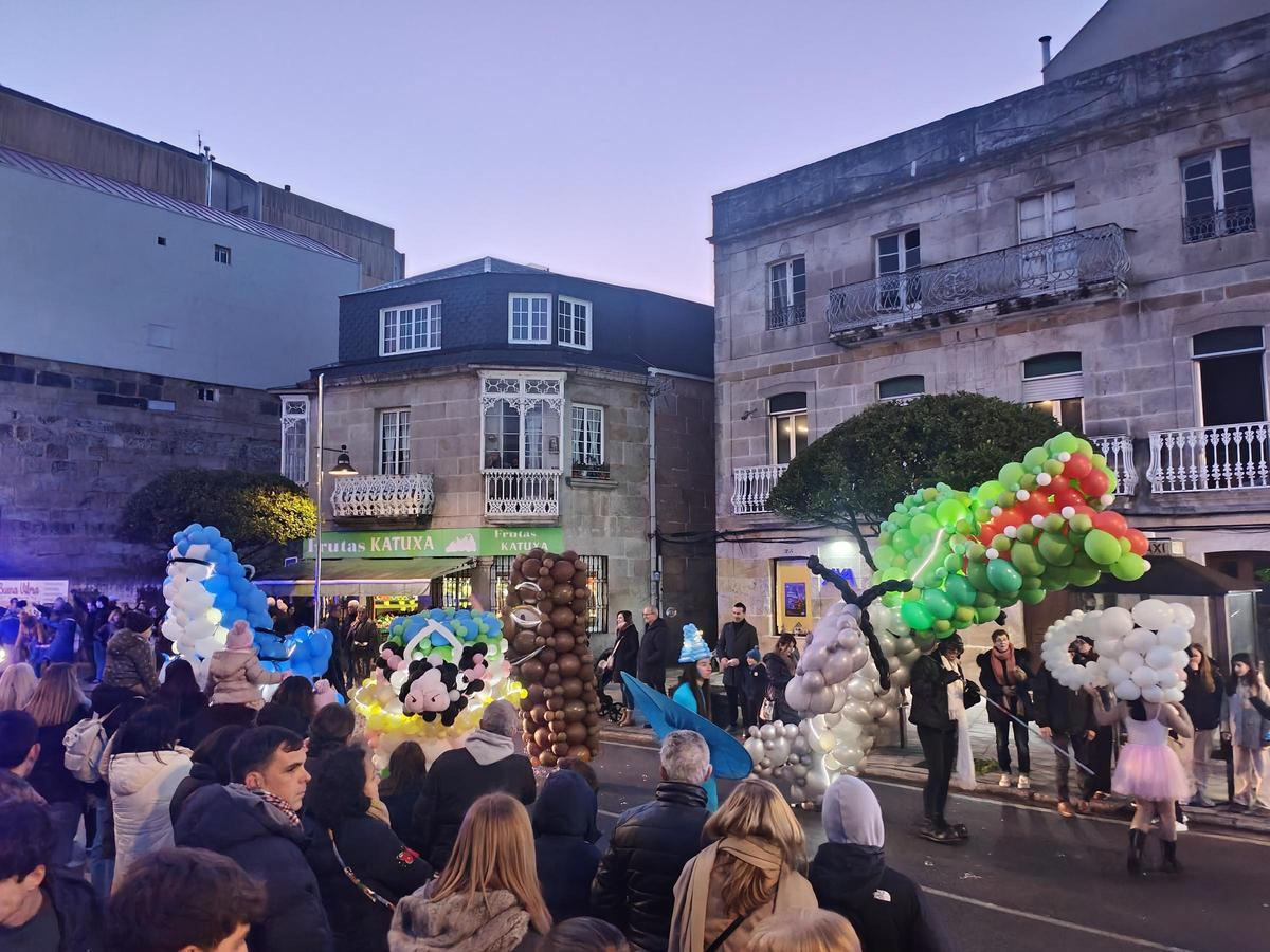 Los Reyes Magos iluminan Moaña