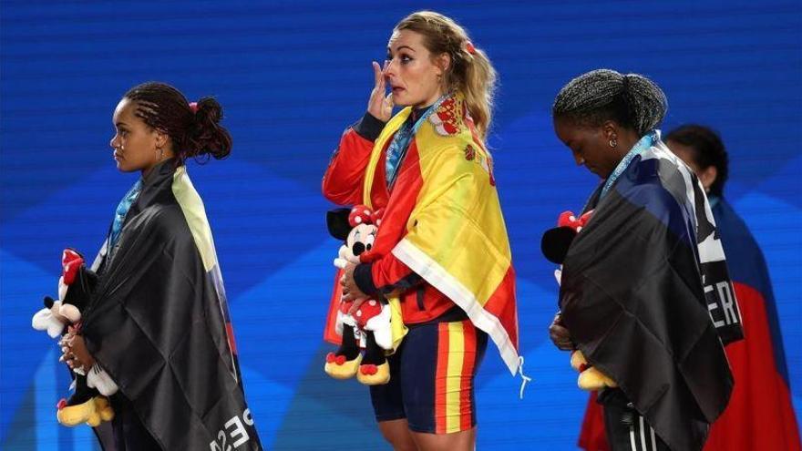 El disgusto de Lydia Valentín con la pifia del himno de España