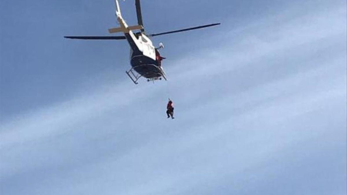 Un rescate anterior del helicóptero del GES.